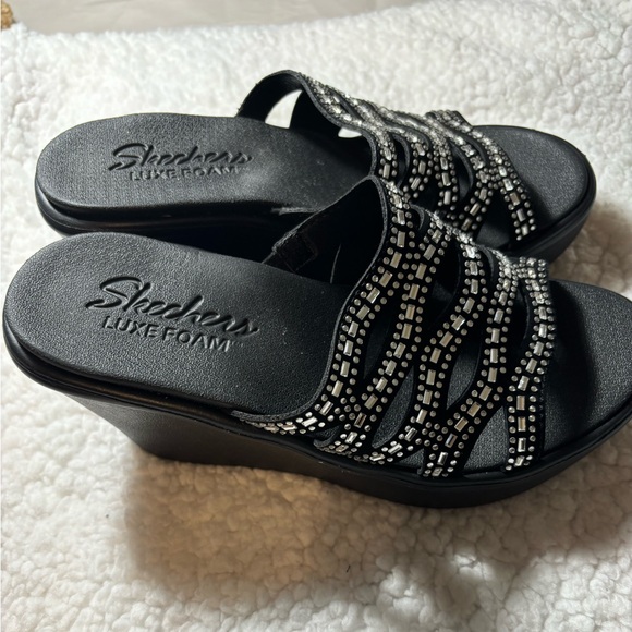 💕Black Rhinestone Wedges Size 6 New - Picture 5 of 7